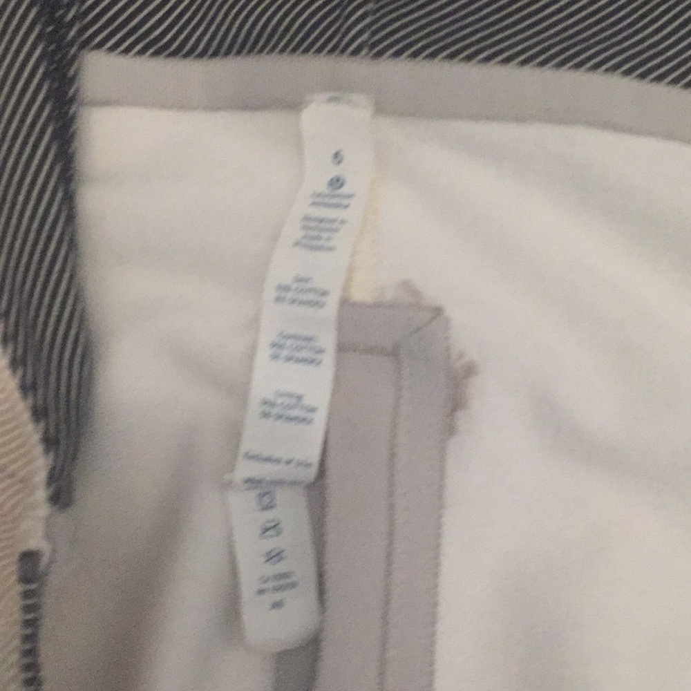 Lululemon jacket - Picture 9 of 14